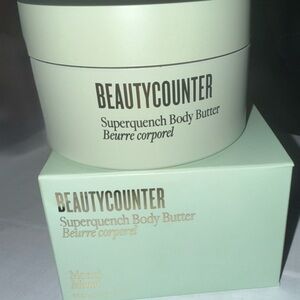 Beautycounter Superquench Body Butter in Light Green